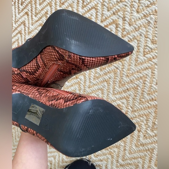 Stiletto boots snakeskin print, NWOT - Picture 4 of 4
